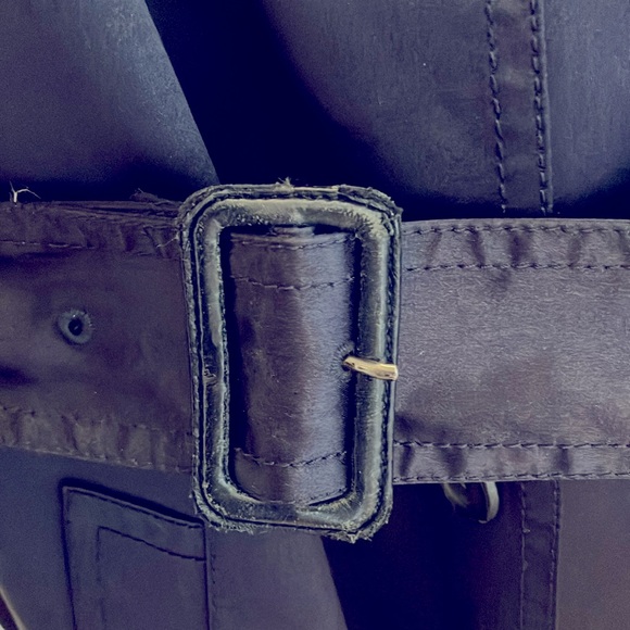 Prada navy blue shiny trench coat - size 8-10 - Picture 4 of 9